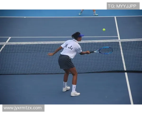 武汉网球队技术解析：从基础训练到比赛策略的全面探讨